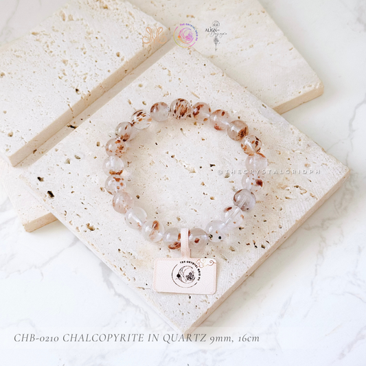 Chalcopyrite in Quartz